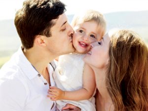 Read more about the article Why choose surrogacy over IVF to make your parenthood dreams a reality?