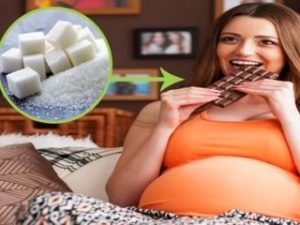 Read more about the article Why you should avoid excessive sugar consumption during pregnancy?